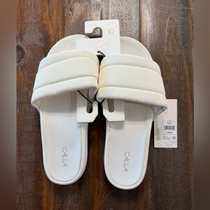 Calia by Carrie Underwood Cloud Slides